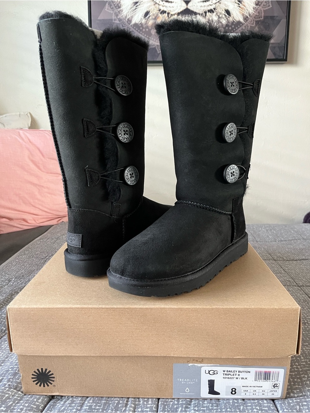 New Size 8 UGG Women's Bailey Button Triplet Tall Winter Boots - Black